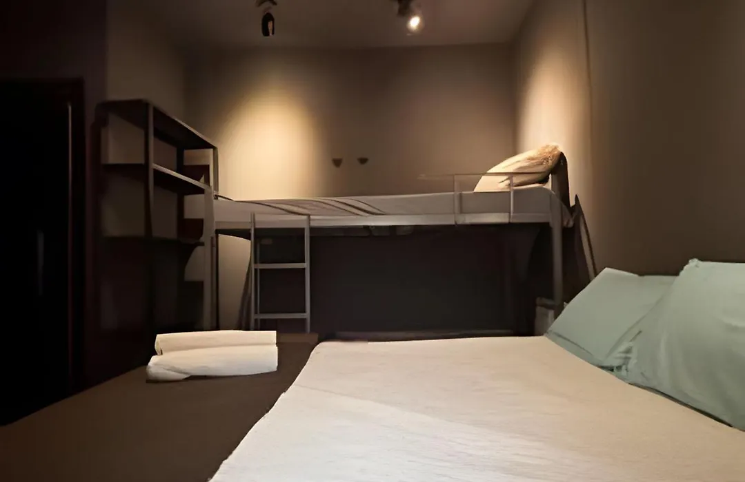 Apartamento a Passos do Metrô da Glória! Silêncio e Portaria 24h-1
